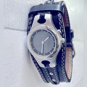 *3 FOR $40❗️Vintage Black Leather Fossil Watch